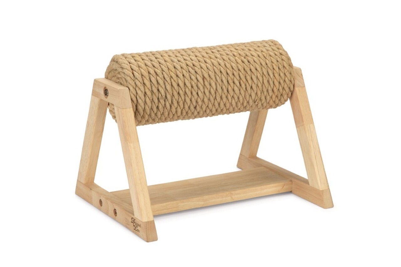 Designed by Lotte Designed by Lotte Krabpaal op Voet Yves