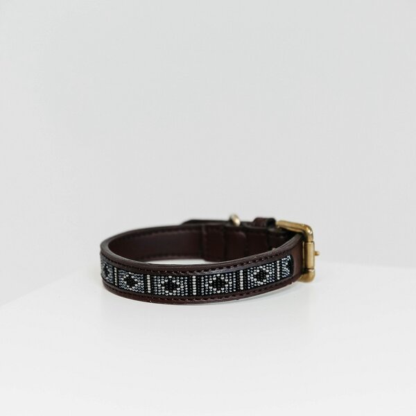 Kentucky Dogwear Kentucky Dogwear Halsband Handgemaakte Parels Zilver Kentucky Dogwear Kentucky Dogwear Halsband Handgemaakte Parels Zilver
