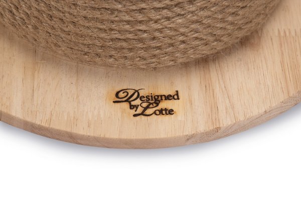 Designed by Lotte Designed by Lotte Hout Krabbol Wiggly