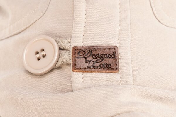 Designed by Lotte Designed by Lotte Hondenjas Philos Beige Designed by Lotte Designed by Lotte Hondenjas Philos Beige