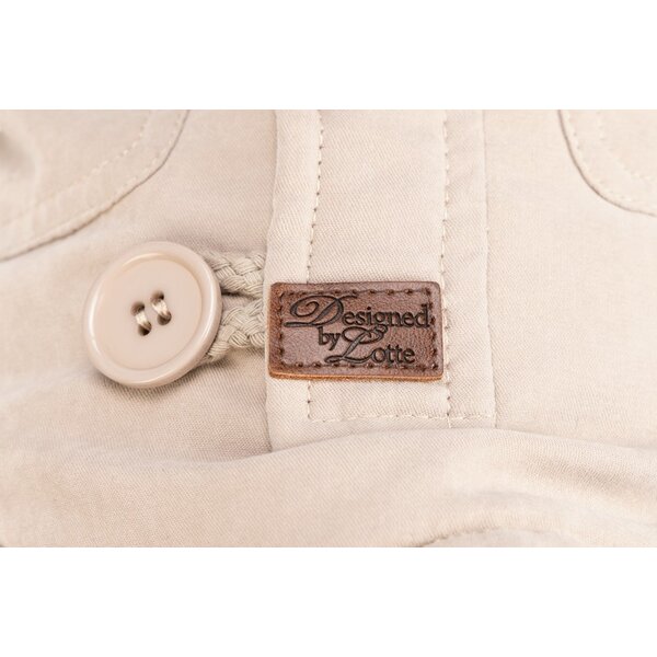 Designed by Lotte Designed by Lotte Hondenjas Philos Beige