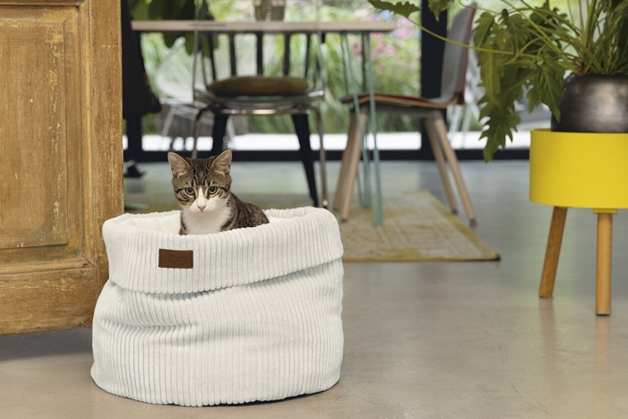Designed by Lotte Designed by Lotte Kattenmand Ribbed Grijs Designed by Lotte Designed by Lotte Kattenmand Ribbed Grijs