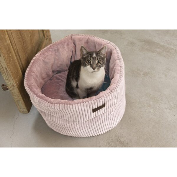 Designed by Lotte Designed by Lotte Kattenmand Ribbed Roze