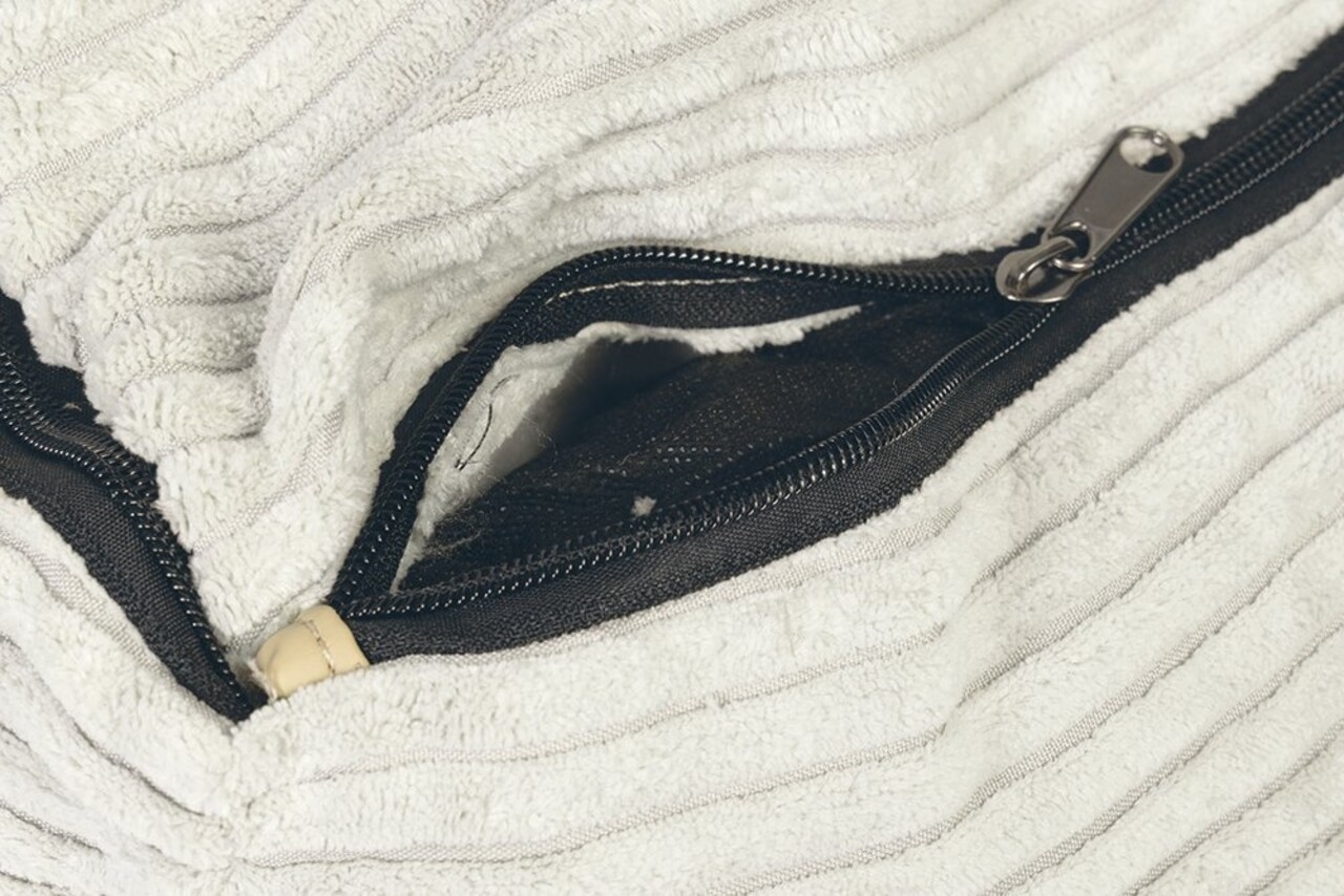 Designed by Lotte Designed by Lotte Kussen Ribbed Lichtgrijs