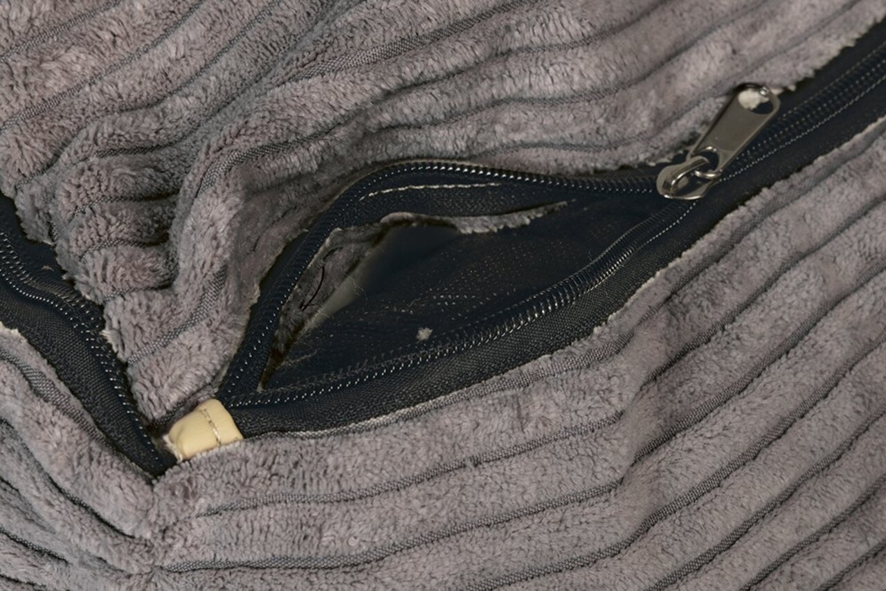 Designed by Lotte Designed by Lotte Kussen Ribbed Bruin Designed by Lotte Designed by Lotte Kussen Ribbed Bruin
