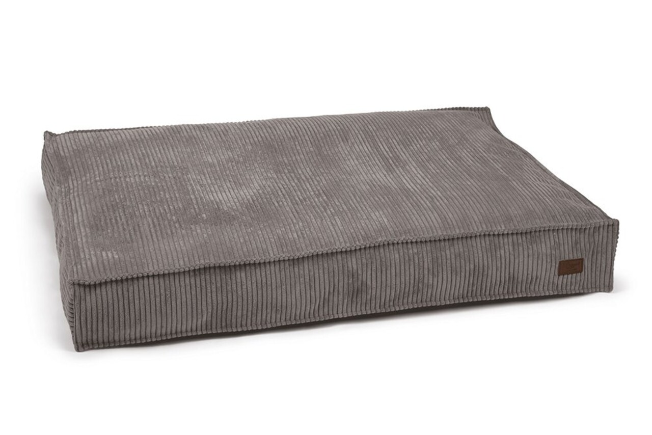 Designed by Lotte Designed by Lotte Kussen Ribbed Bruin Designed by Lotte Designed by Lotte Kussen Ribbed Bruin