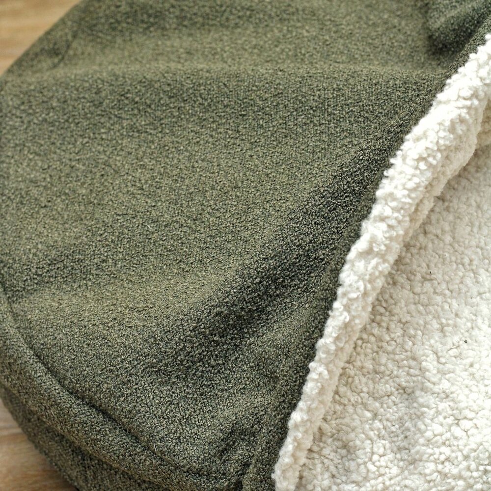 Nachtergaele Nachtergaele ESSENCE Hondenmand Met Kap Donkergroen Nachtergaele Nachtergaele ESSENCE Hondenmand Met Kap Donkergroen