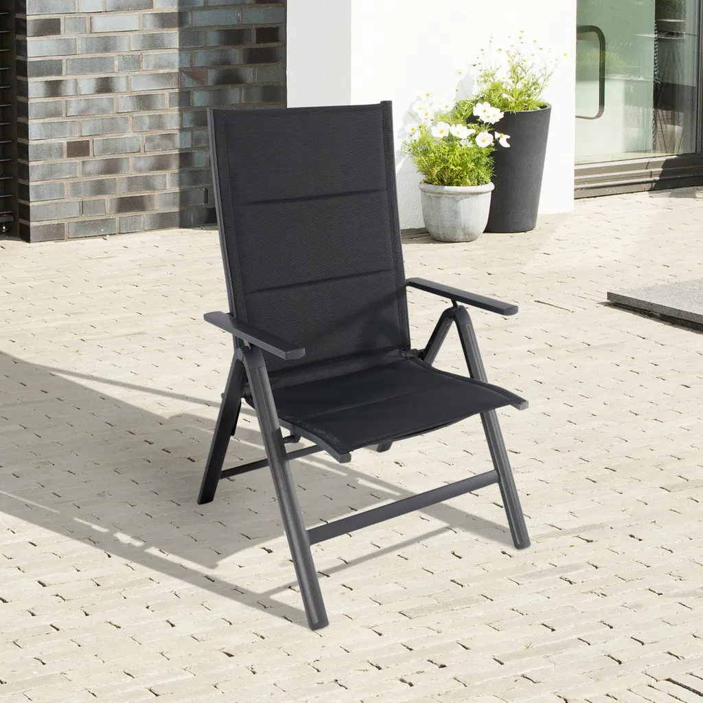 cm StuH günstig Kaufen-Greenmotion Klappstuhl - 67x110x68 cm - Schwarz. Greenmotion Klappstuhl - 67x110x68 cm - Schwarz <![CDATA[* Bequemer Klappstuhl mit XXL-Maßen - Sitz und Rückenlehne aus komfortablem, gepolstertem Textil, 7-fach verstellbar - allein oder in einer Tischgr