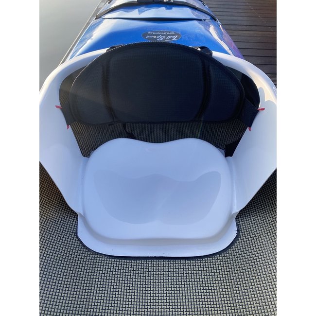 Eagle Touring 490 met dekluik, k/carbon bodemlaag