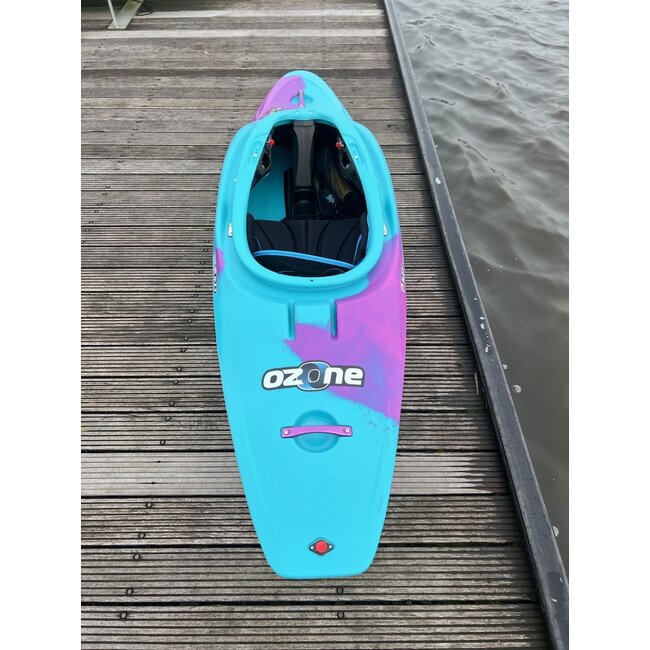 Pyranha Ozone S-M, Stout 2