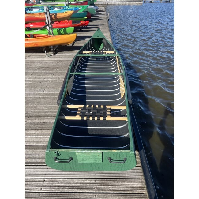 Sportspal 14 Ft. Wt, met spiegel, 2 banken (Demo)