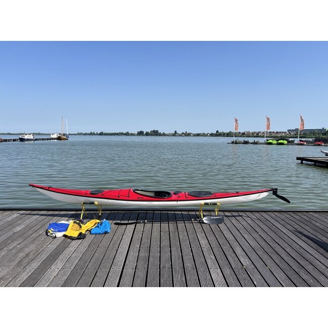 Tahe Marine Reval Mini, scheg, roer, 3 dekluiken (Kanokoopje)