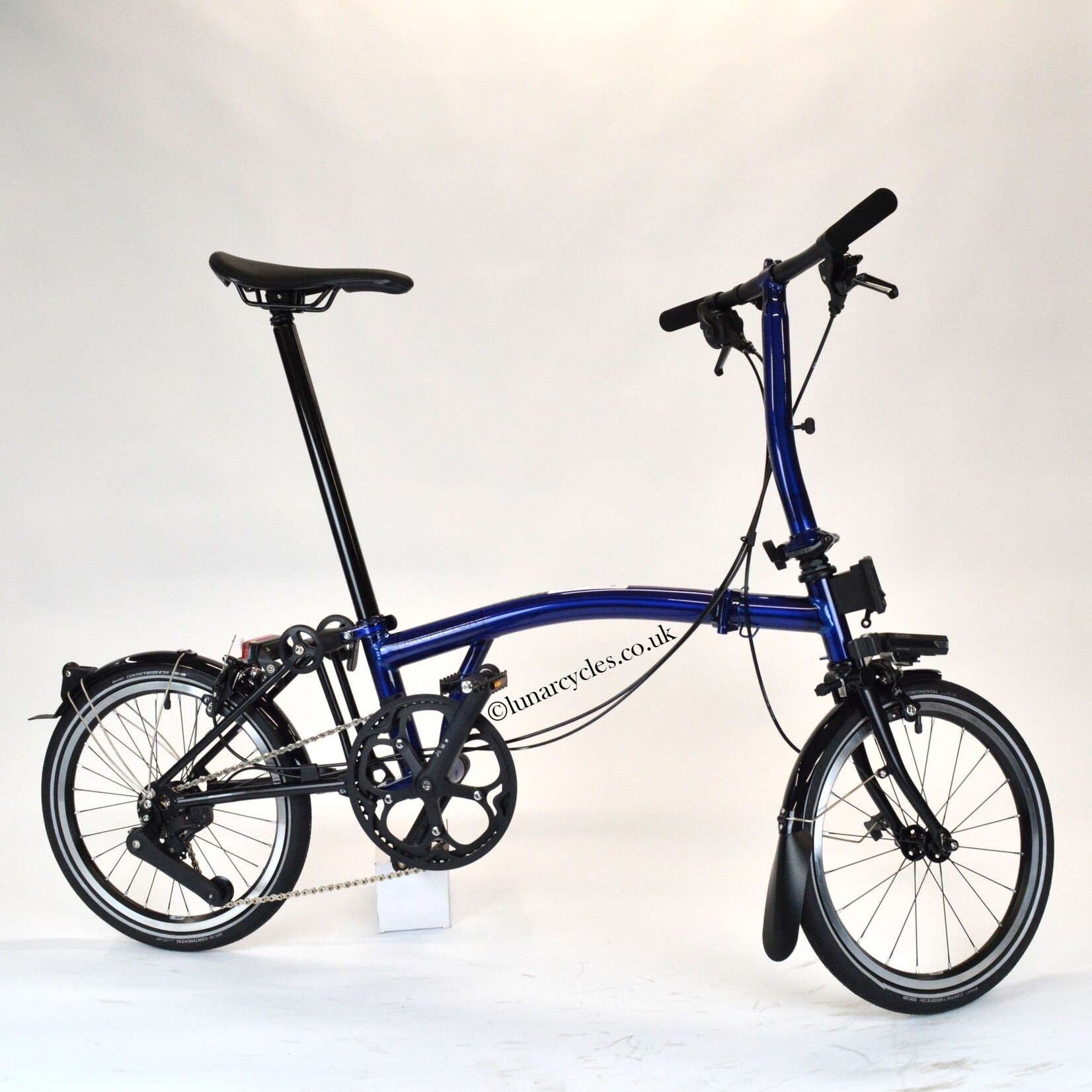 Brompton P Line Urban Low Folding Bike - Bolt Blue Lacquer