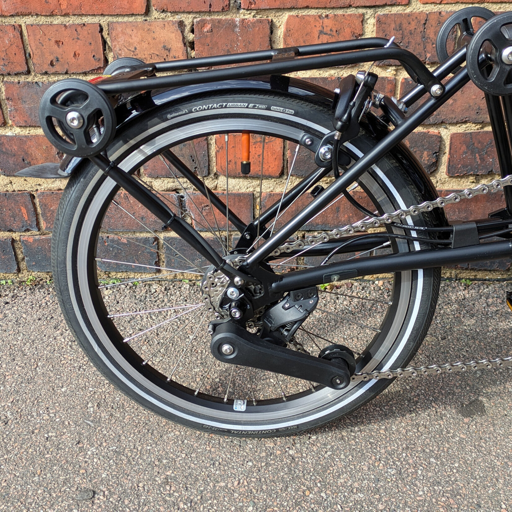 Brompton EX-DEMO Electric P Line 4 Speed Mid with Roller Rack Storm Grey Metallic