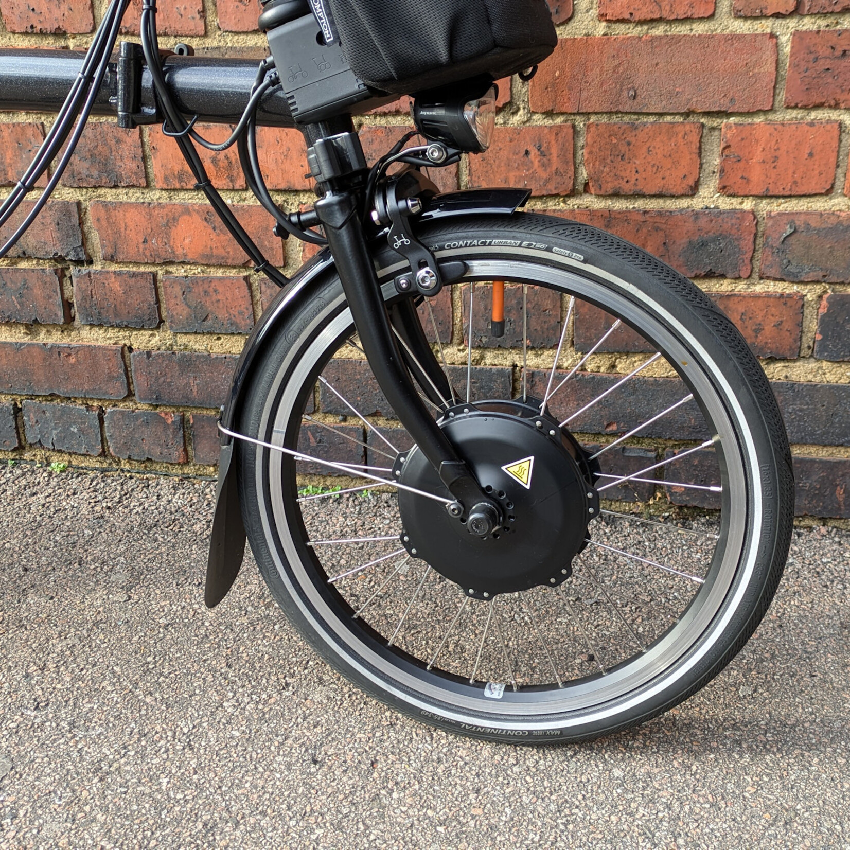 Brompton EX-DEMO Electric P Line 4 Speed High Folding Bike with Roller Rack - Midnight Black Metallic