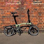 Brompton EX-DEMO C Line 6 Speed High with Rack Matcha Green and Black,