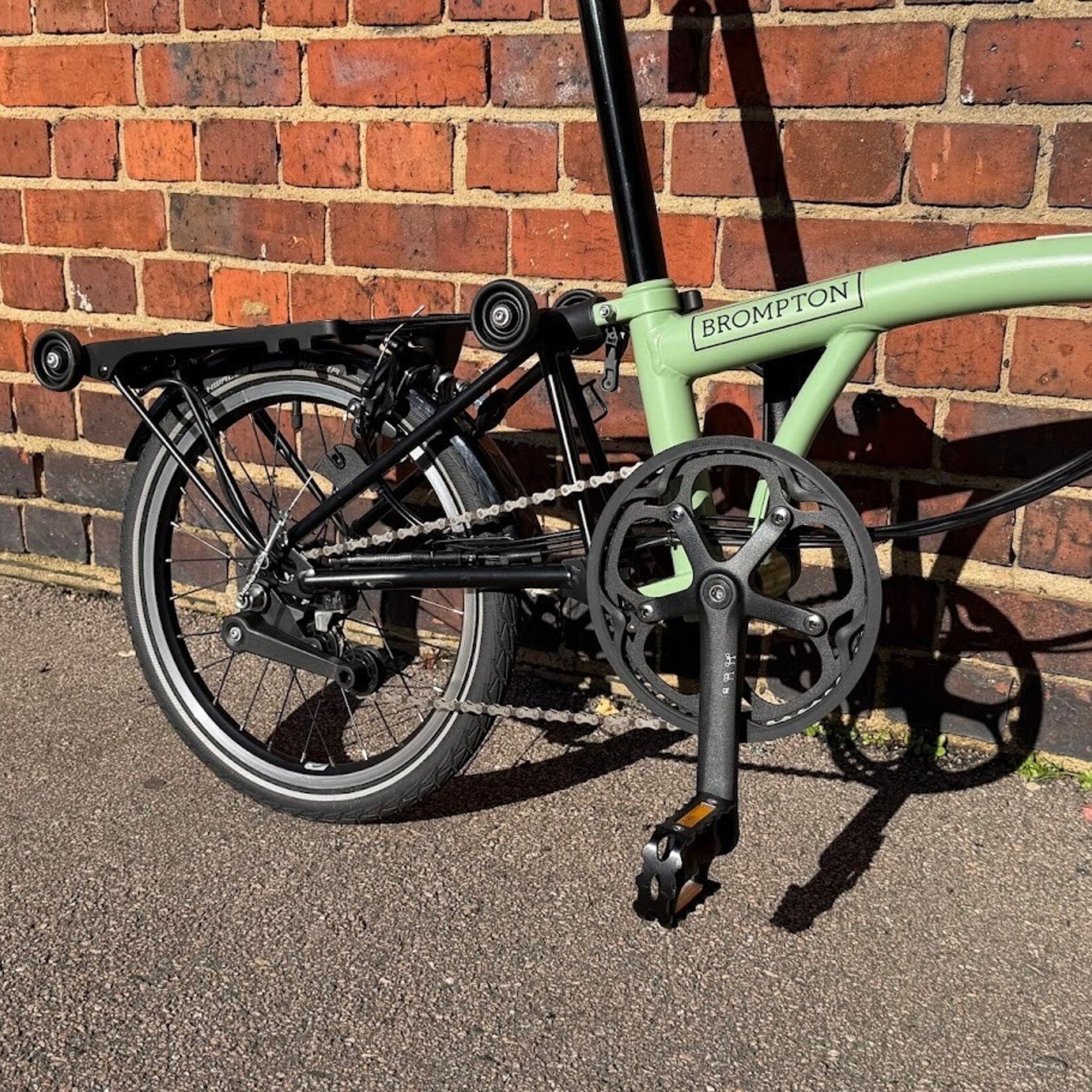 Brompton EX-DEMO C Line 6 Speed High Folding Bike with Rack - Matcha Green and Black,