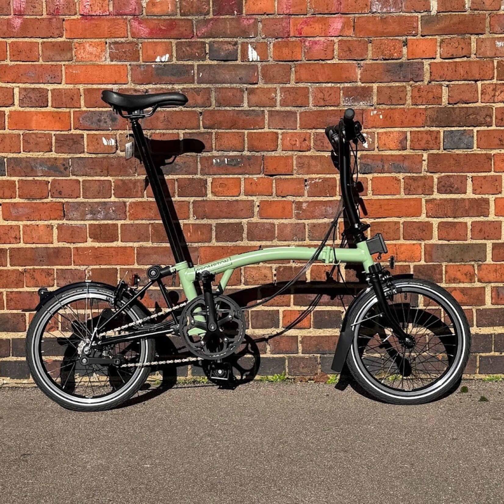 Brompton C Line 6 Speed Low Folding Bike - Matcha Green and Black