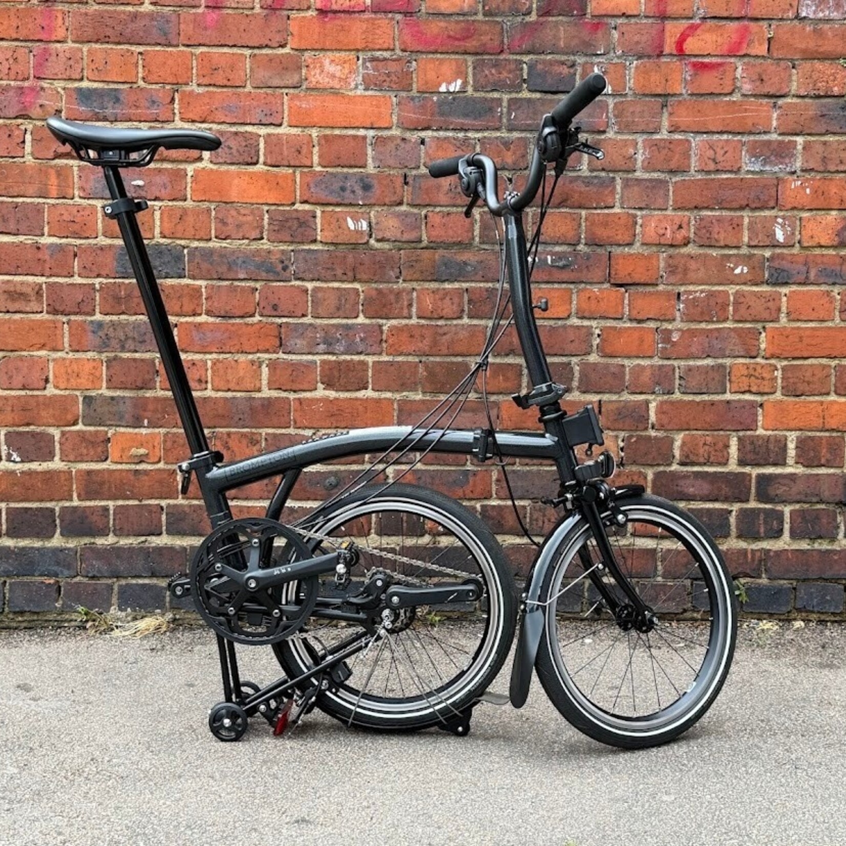 Brompton EX-DEMO P Line 12 Speed Mid - Midnight Black Metallic