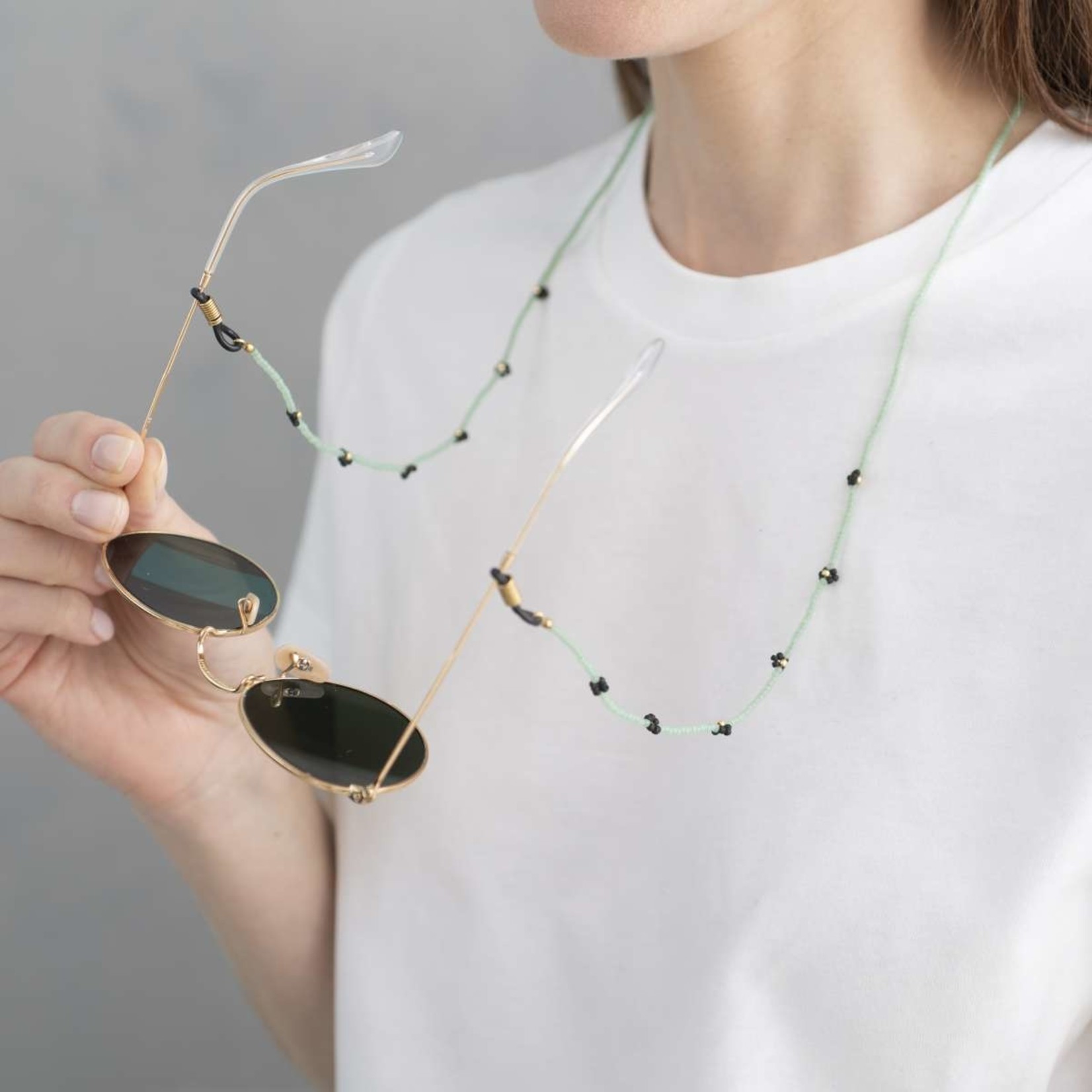 A Beautiful Story Flower Aventurine Gold Glasses Cord