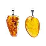 Amber (copal) edelsteenhanger met geboord oogje -- ±2,5cm