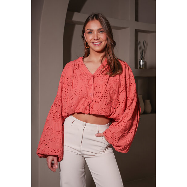 Evy Broderie Blouse | Blush
