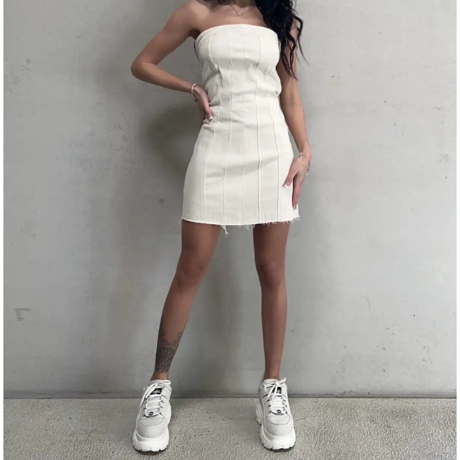 Nora Strapless Denim Jurk Beige