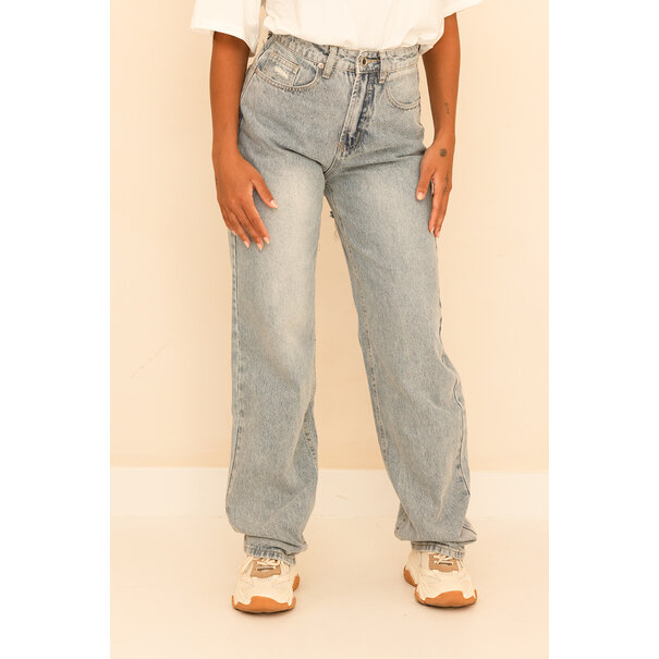 Wide Leg Jeans Met Destroyed Achterzijde