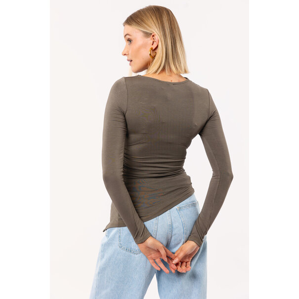 Lani Gesmokte Top | Dark Taupe