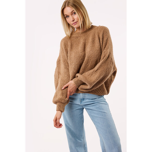 Petra sweater | Camel