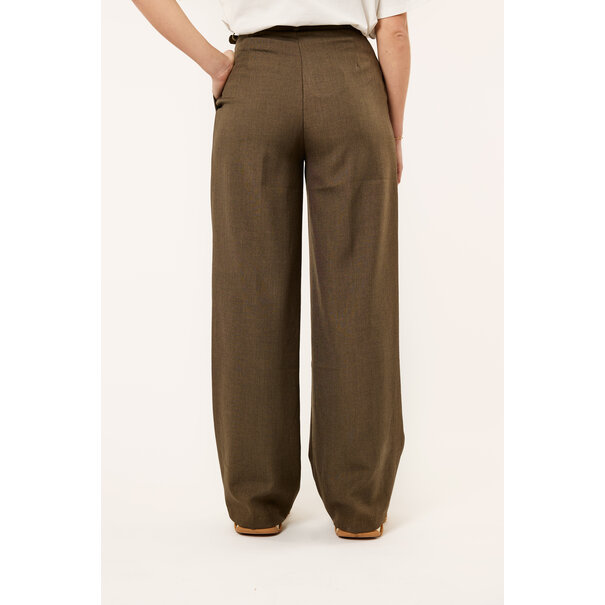 Classy pantalon met riem | Bruin