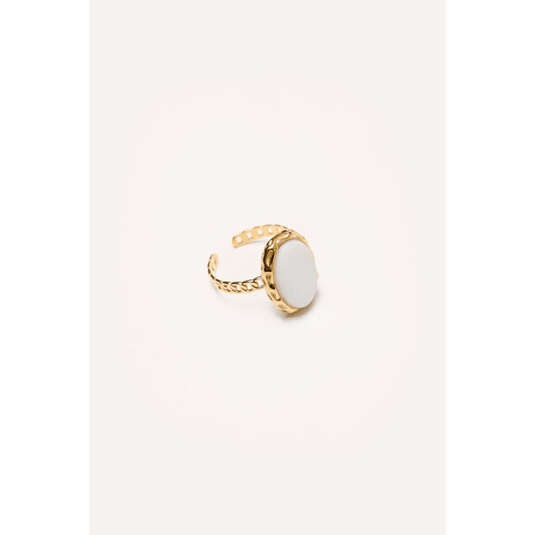 Ring met witte steen groot | Goud