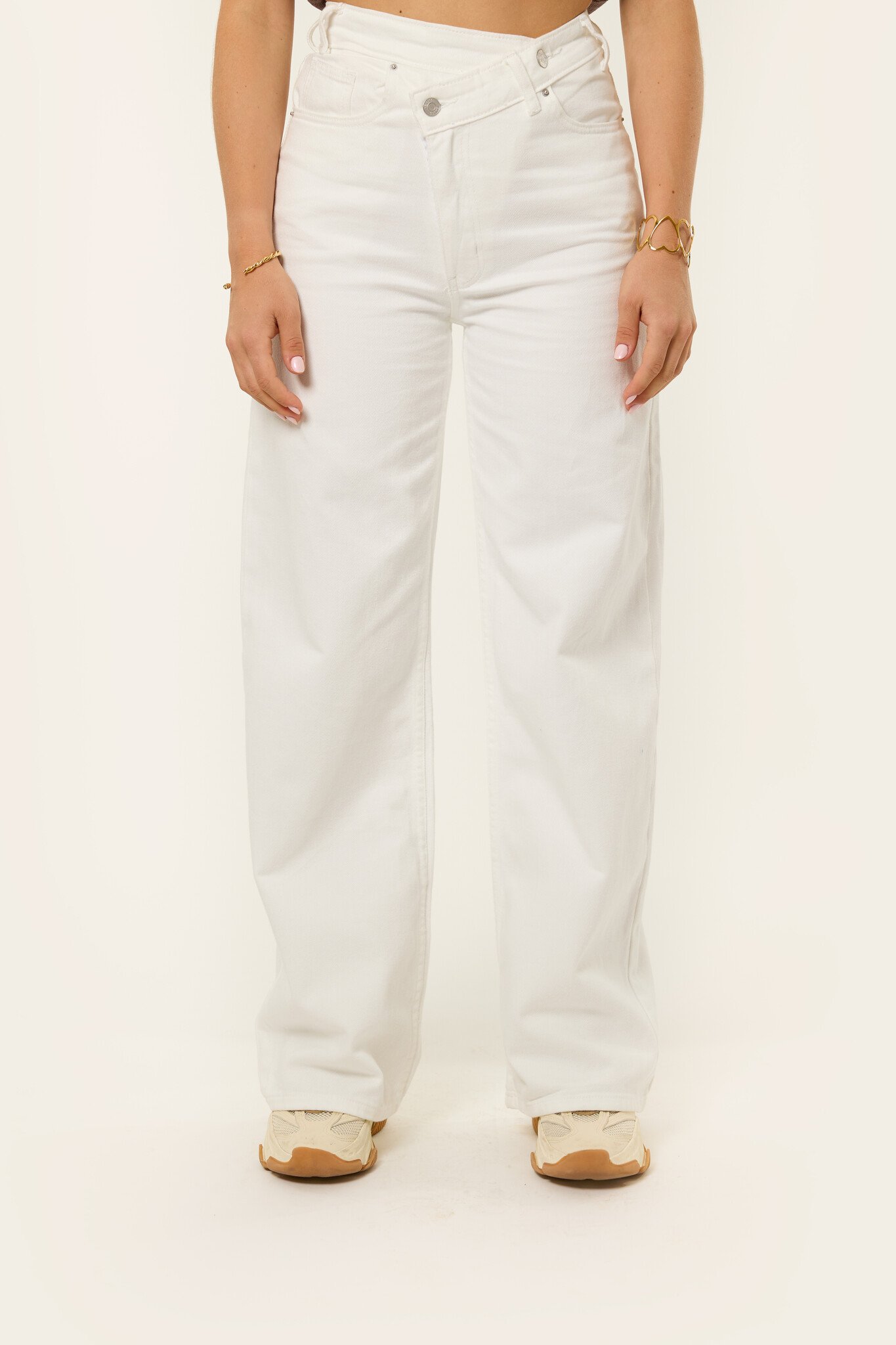 Noa jeans met schuine knoop | Wit