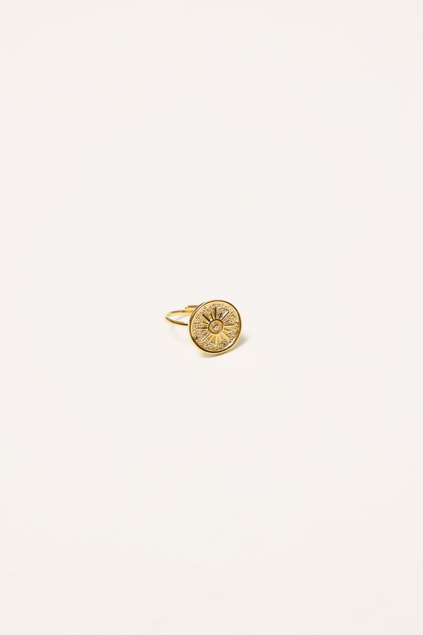 Ring rond met zon | Goud