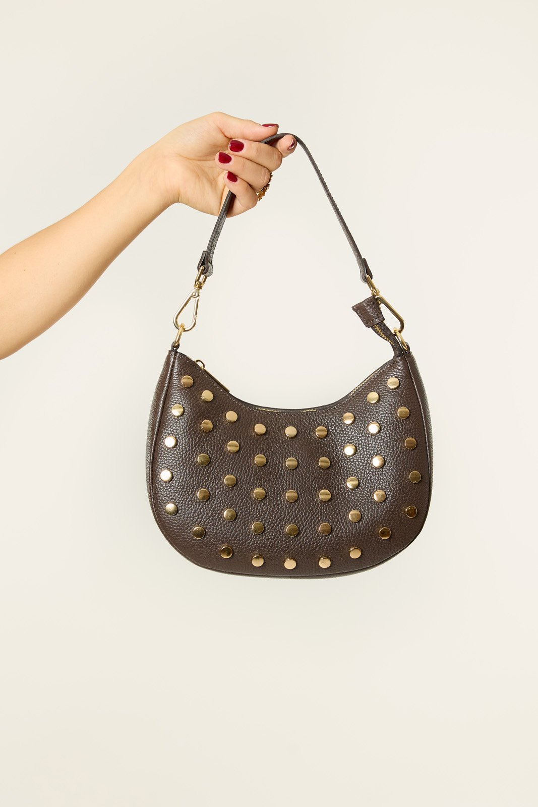 Lena tas met studs | Bruin