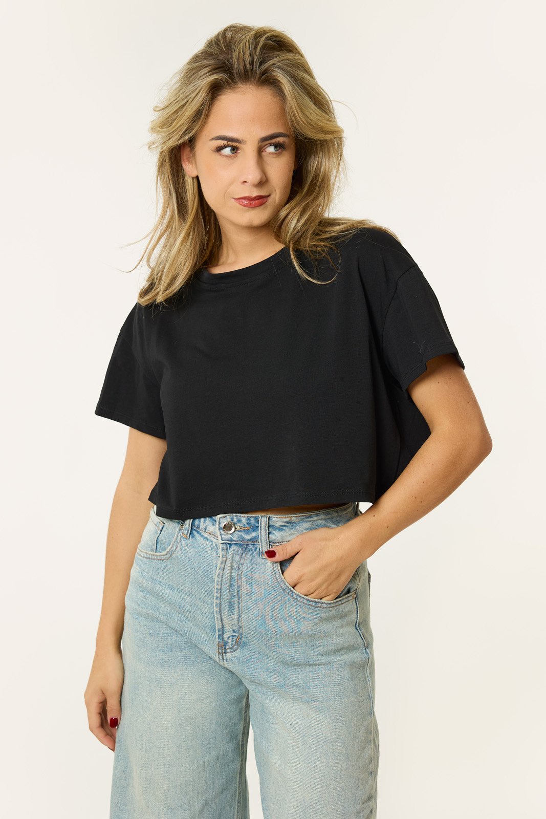 Lynn basic cropped shirt | Zwart