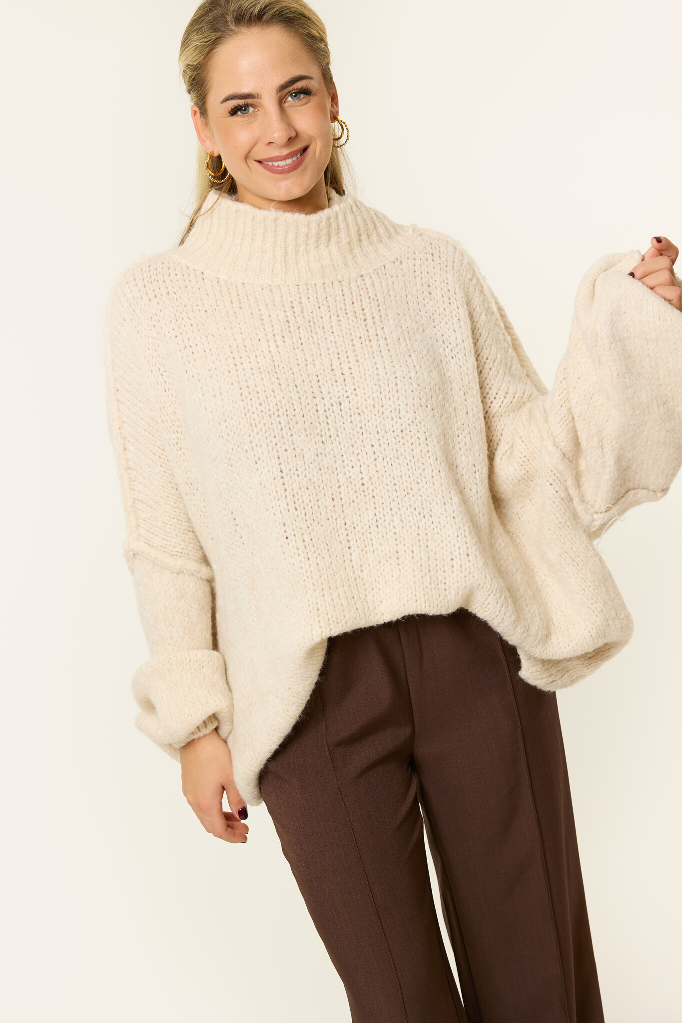 Carly trui met gedetailleerde mouw | Off white