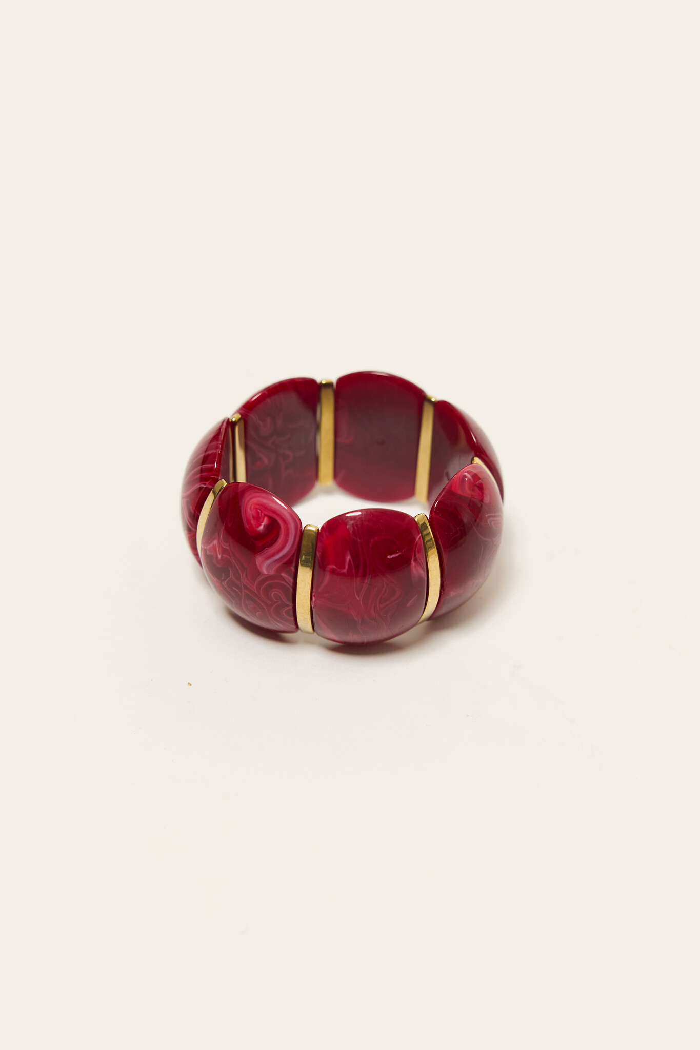 Statement armband | Cherry red