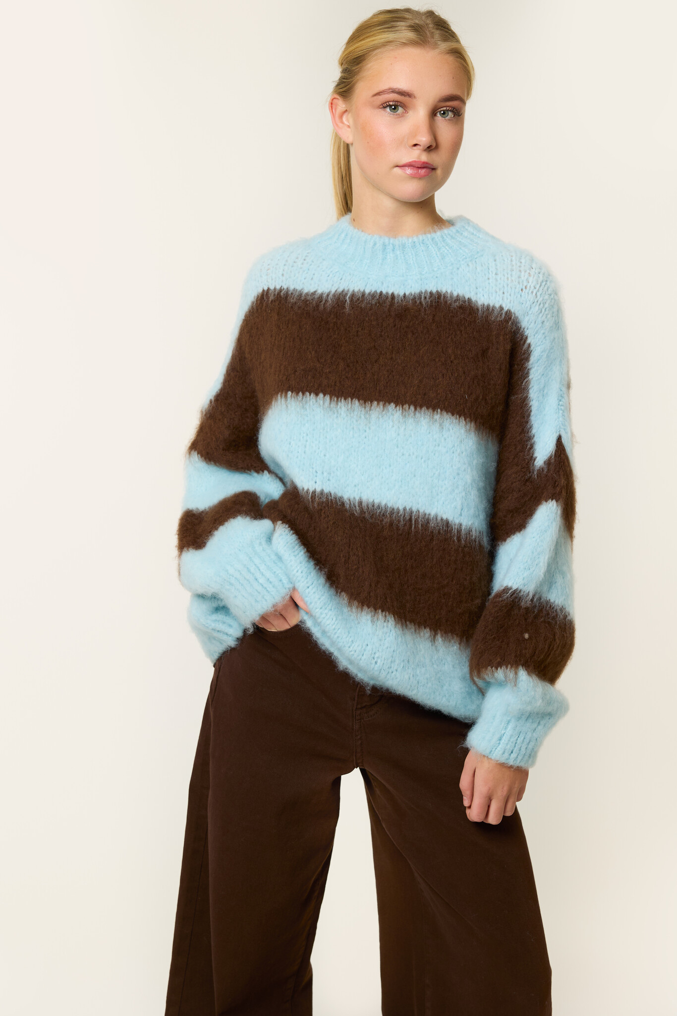 Carmen fluffy trui | Blauw/bruin