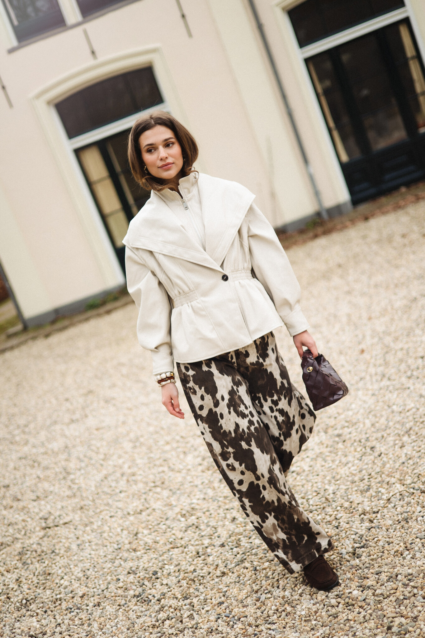 Balloon jeans met koeienprint | Bruin/beige