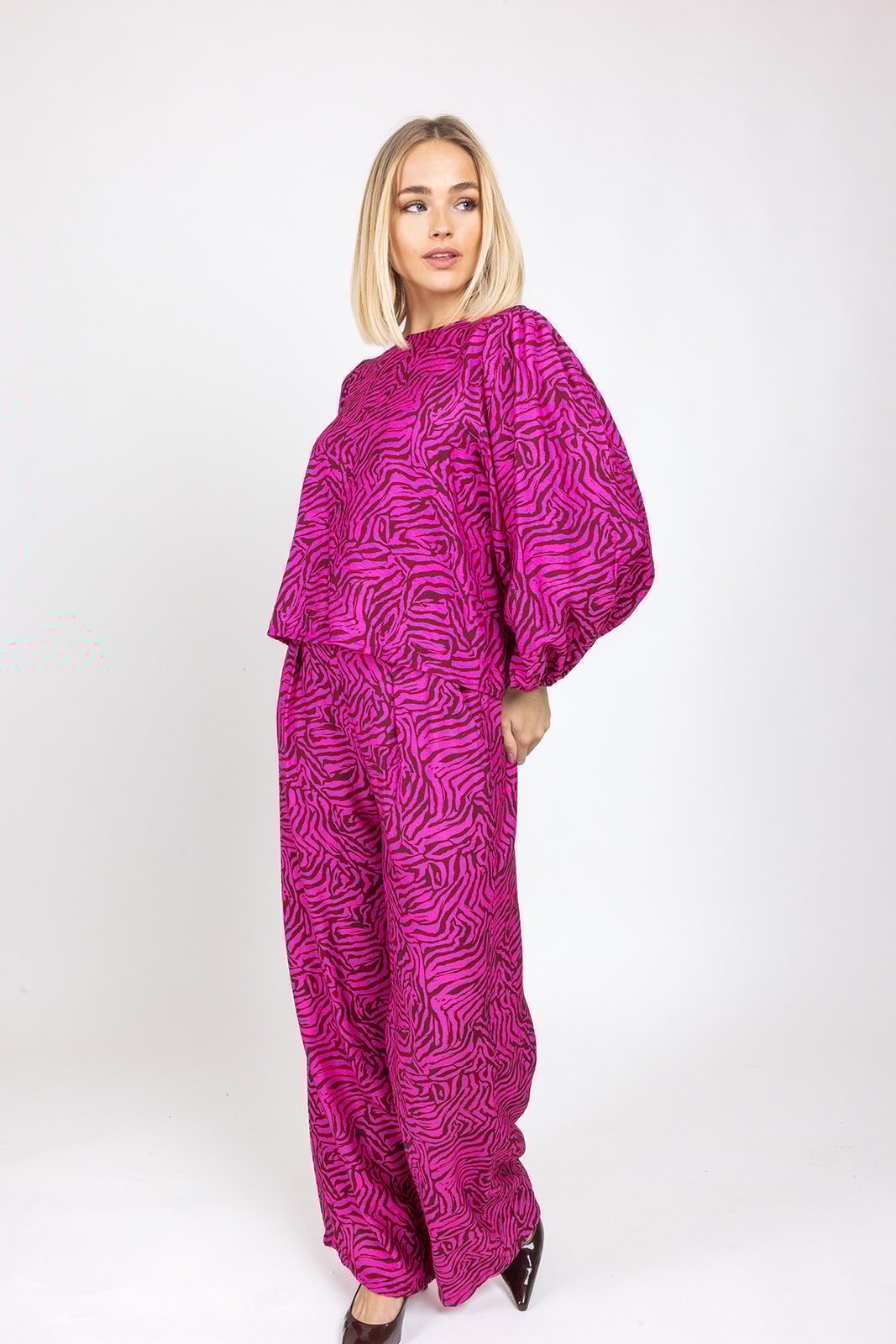 Claire zebra print top | Burgundy