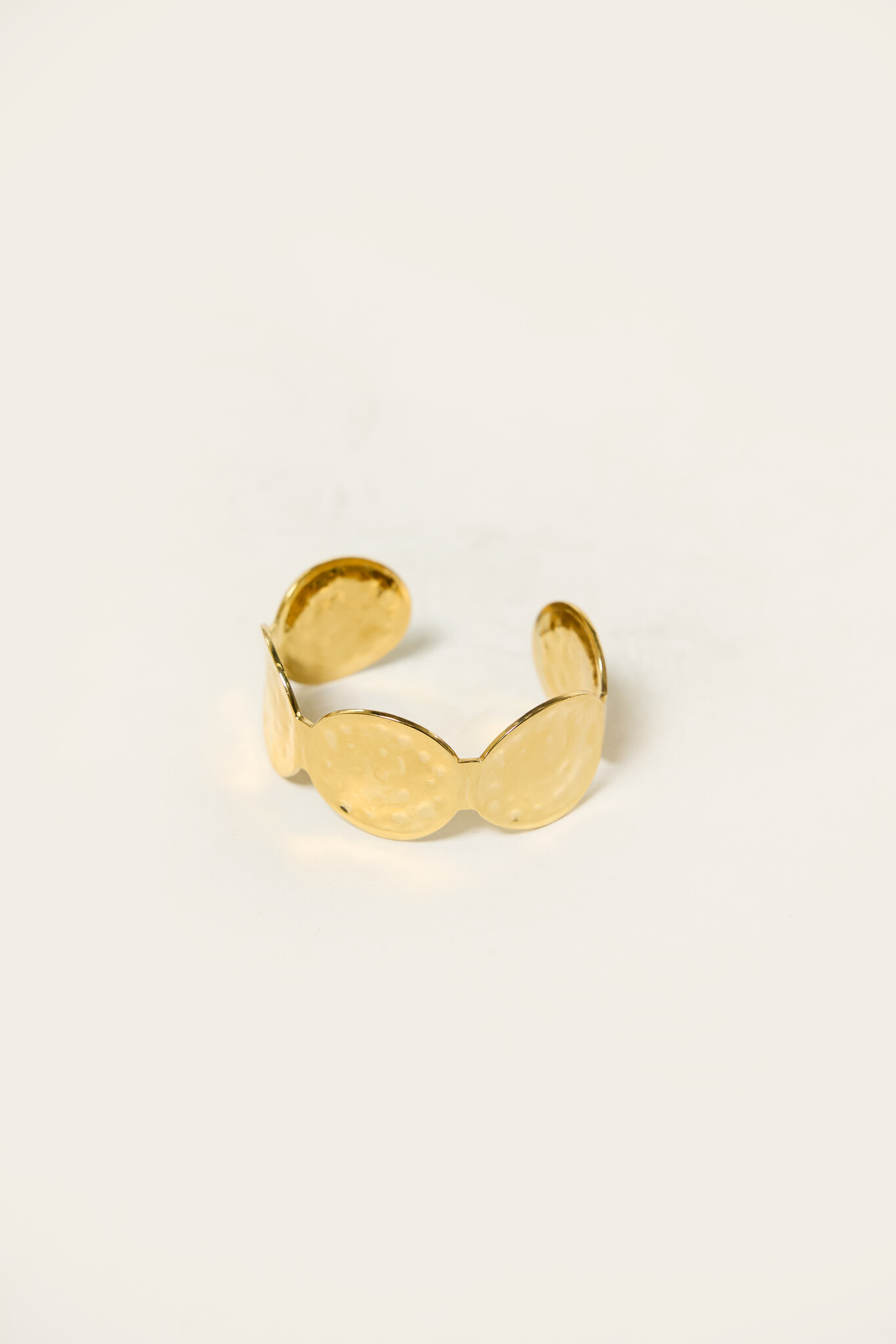 Armband cuff met rondjes | Goud