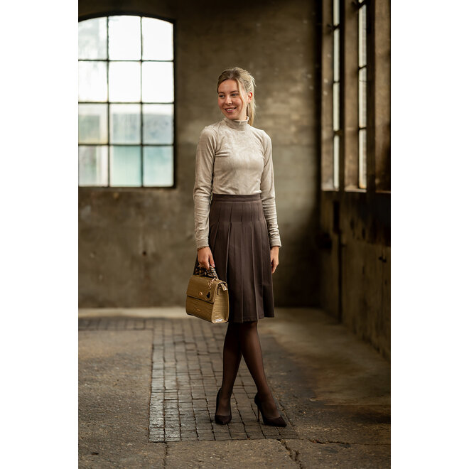 Rok Tineke donkerbruin