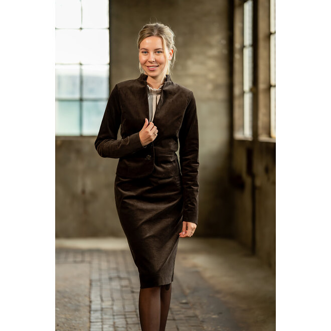 Jasje Hester donkerbruin