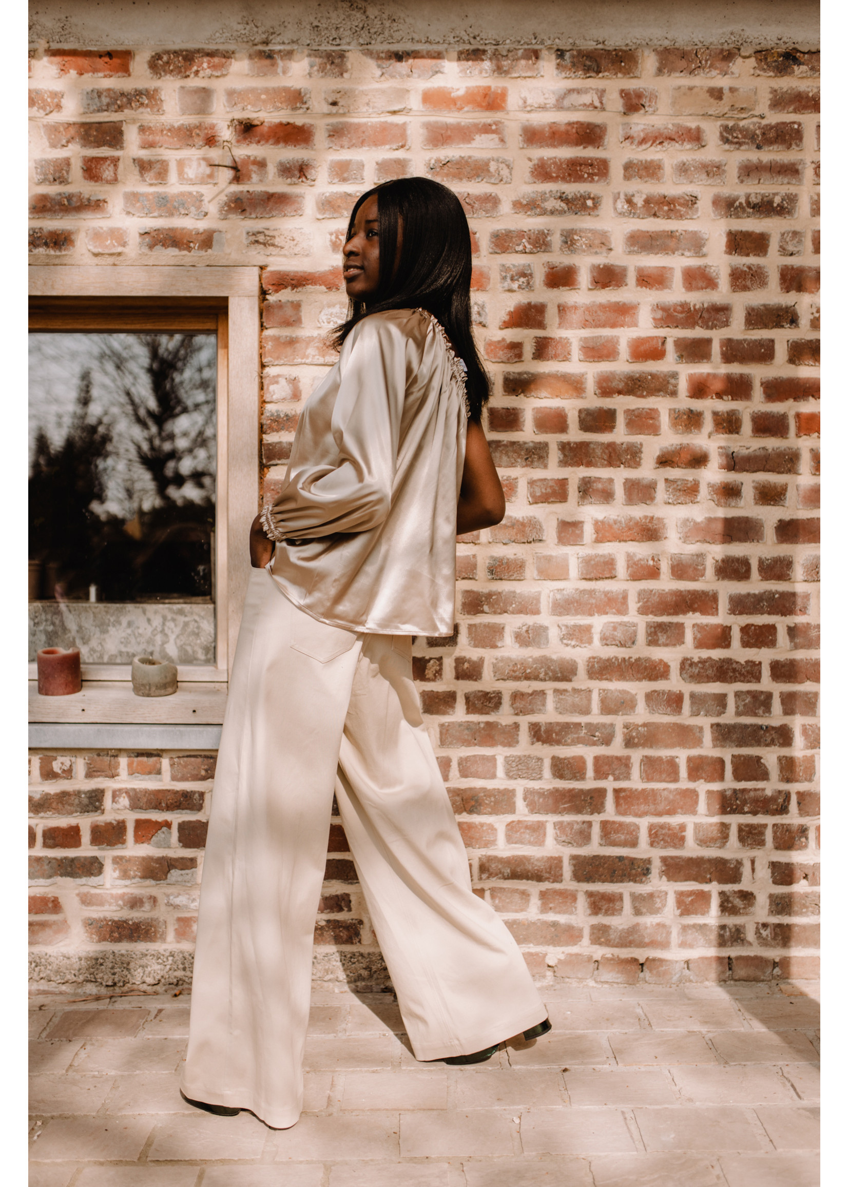 GISÈLE THE LABEL  MONA TROUSERS BEIGE