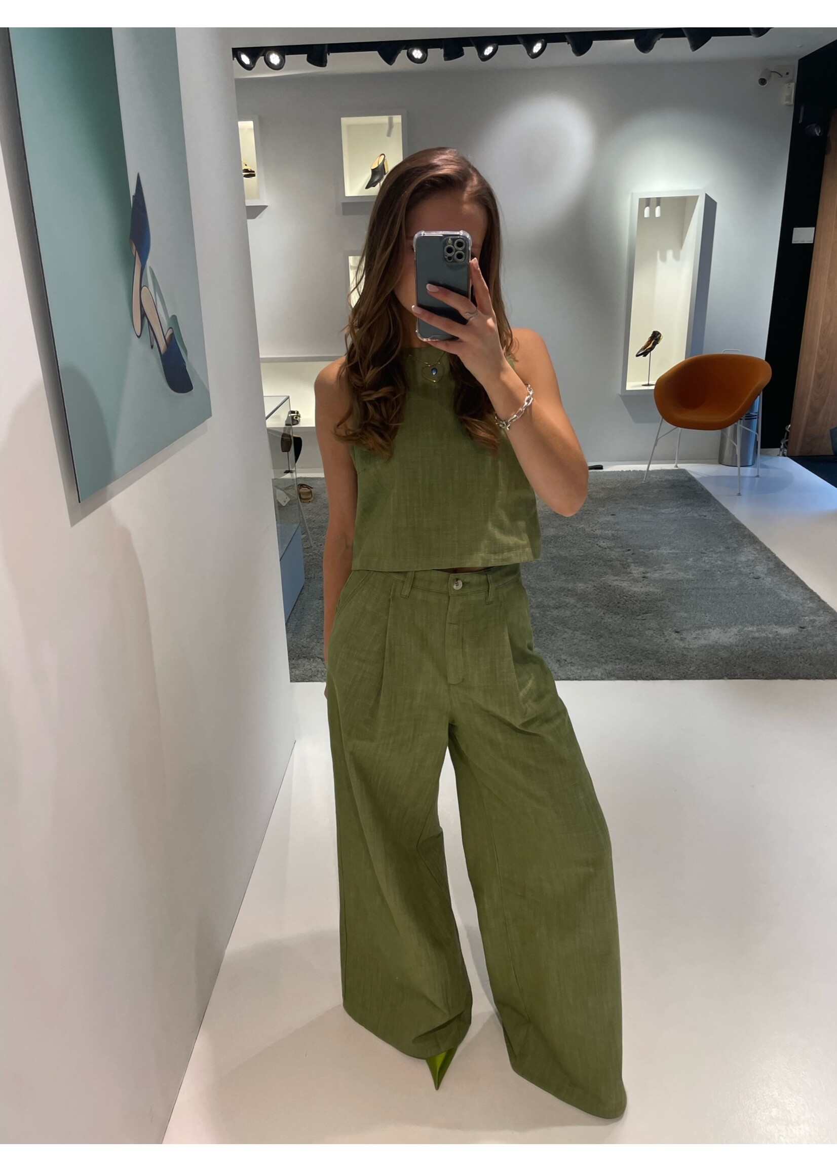 GISÈLE THE LABEL  NORA TOP OLIVE GREEN