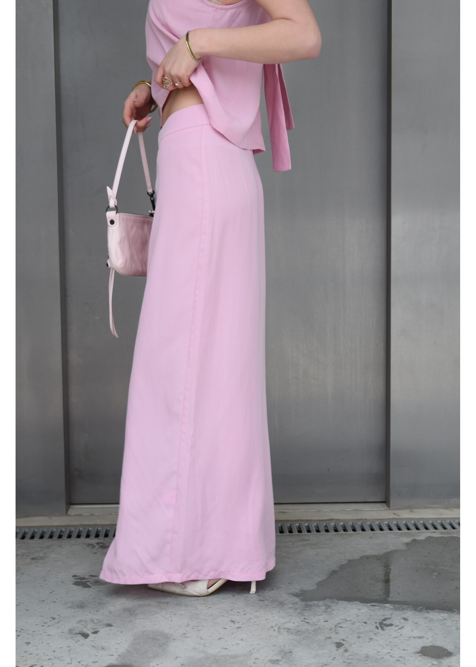GISÈLE THE LABEL  LIPA SKIRT PINK