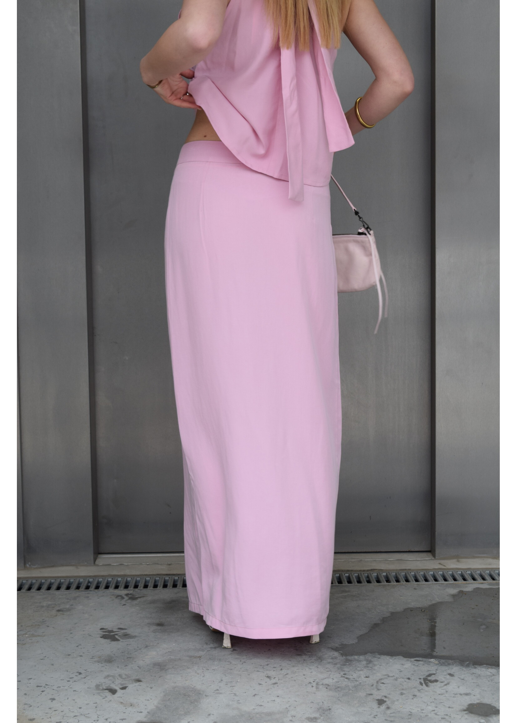 GISÈLE THE LABEL  LIPA SKIRT PINK