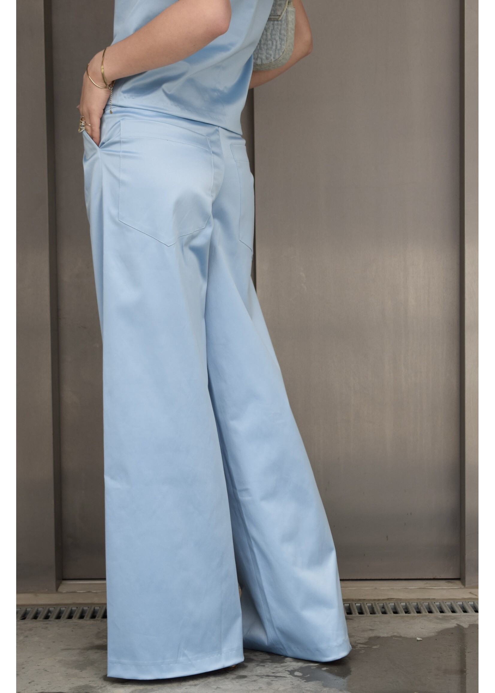 GISÈLE THE LABEL  MERLOT TROUSERS BLUE