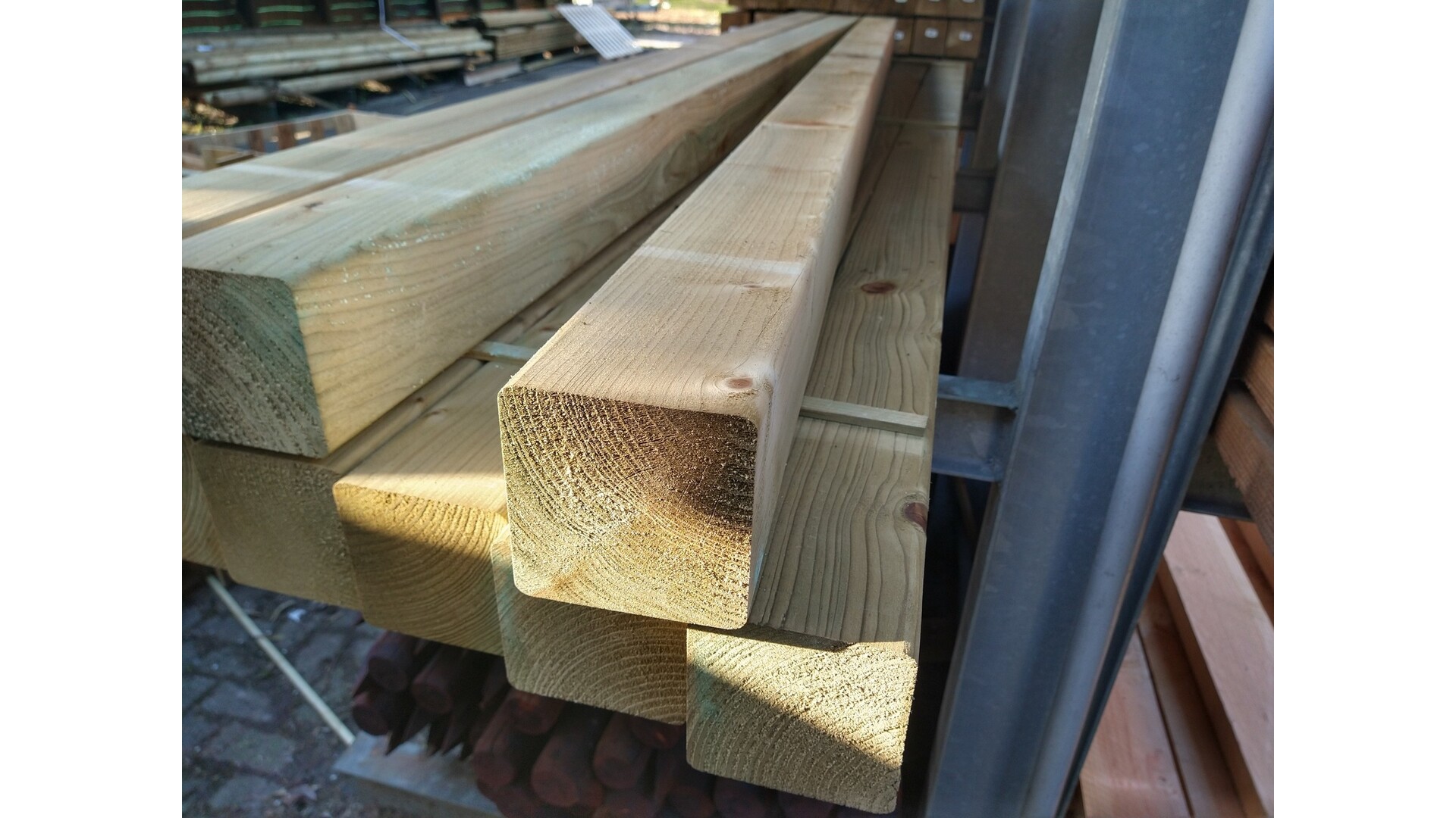 Grenen paal 12x12 cm